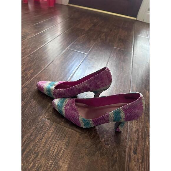 Bellini Pumps Purple Teal White Snakeskin Print Pointed Toe Kitten Heel Exotic - Picture 2 of 6